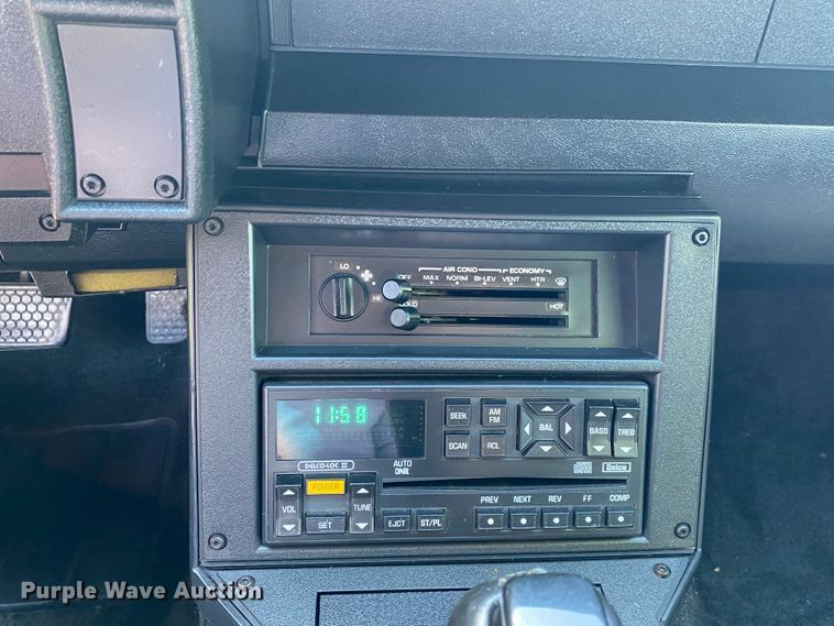 image for item JL9032 1989 Chevrolet Camaro IROC-Z  convertible