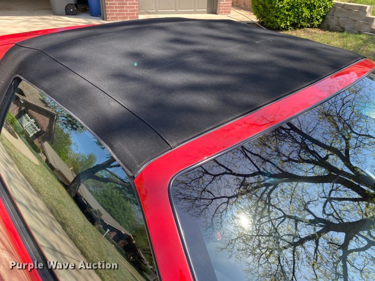 image for item JL9032 1989 Chevrolet Camaro IROC-Z  convertible