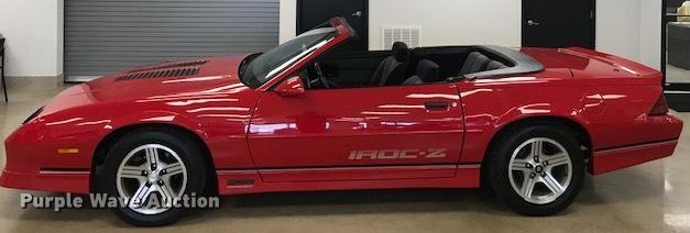 image for item JL9032 1989 Chevrolet Camaro IROC-Z  convertible
