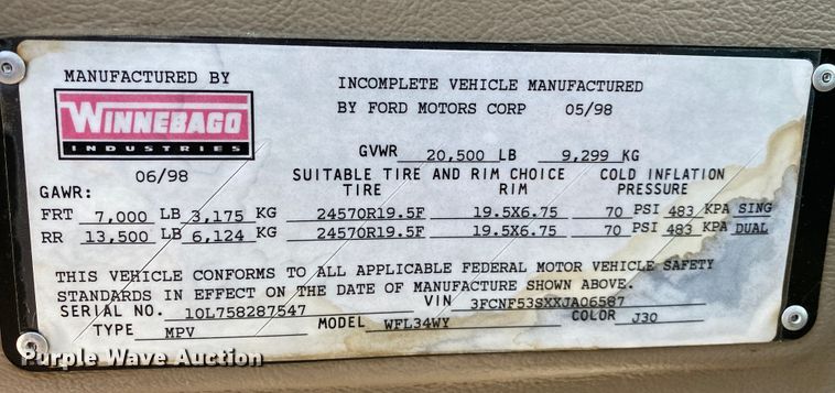 image for item JL9039 1999 Winnebago WFL34WY  RV