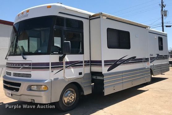 image for item JL9039 1999 Winnebago WFL34WY  RV