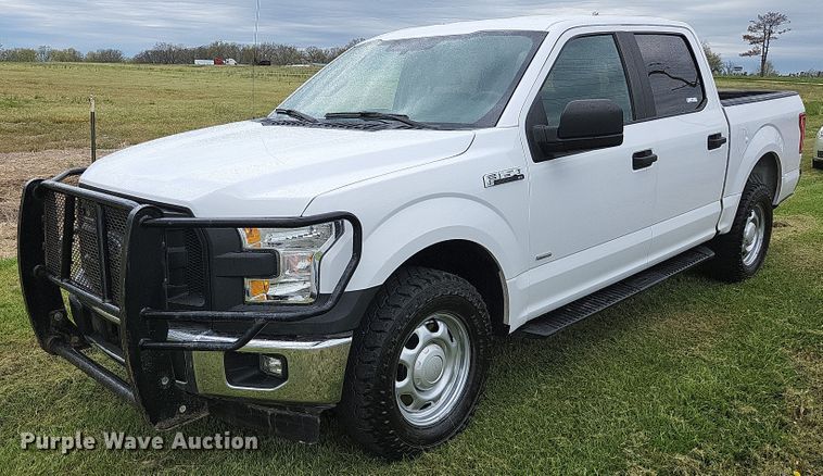 image for item JM9127 2017 Ford F150 XL  SuperCrew pickup truck