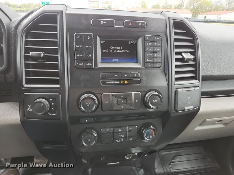 image for item JM9127 2017 Ford F150 XL  SuperCrew pickup truck