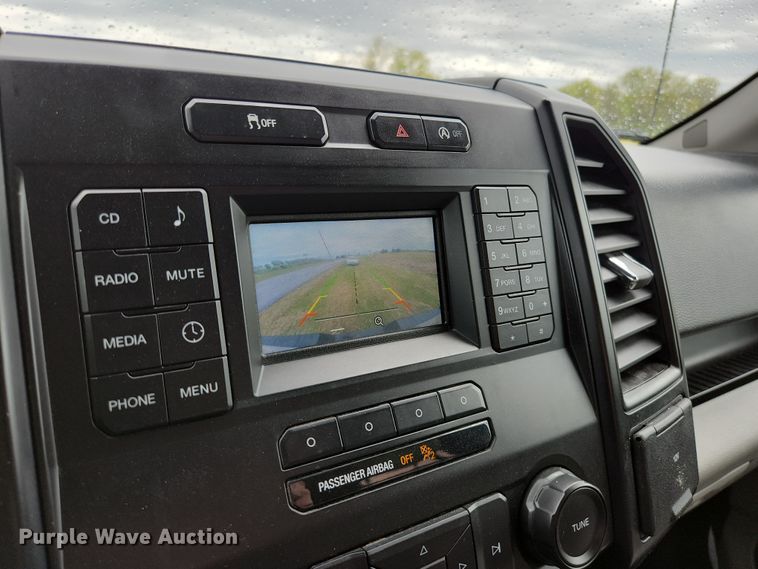 image for item JM9127 2017 Ford F150 XL  SuperCrew pickup truck