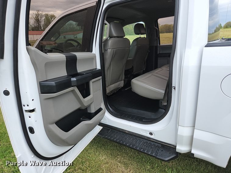 image for item JM9127 2017 Ford F150 XL  SuperCrew pickup truck