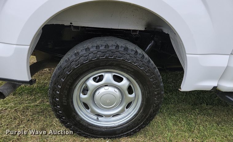 image for item JM9127 2017 Ford F150 XL  SuperCrew pickup truck