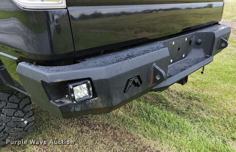 image for item JM9128 2011 Ford F150  SuperCrew pickup truck