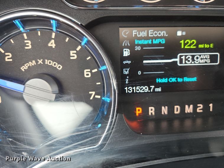 image for item JM9128 2011 Ford F150  SuperCrew pickup truck