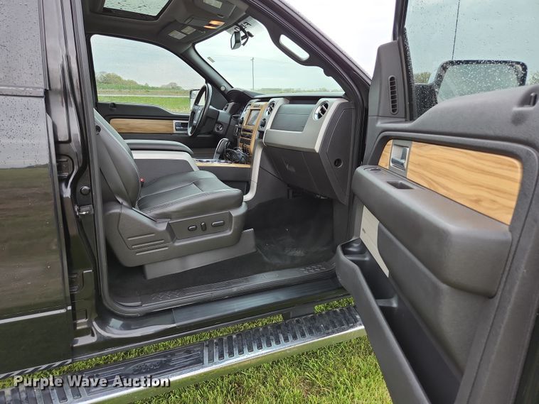 image for item JM9128 2011 Ford F150  SuperCrew pickup truck