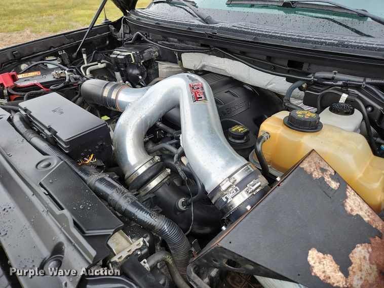 image for item JM9128 2011 Ford F150  SuperCrew pickup truck