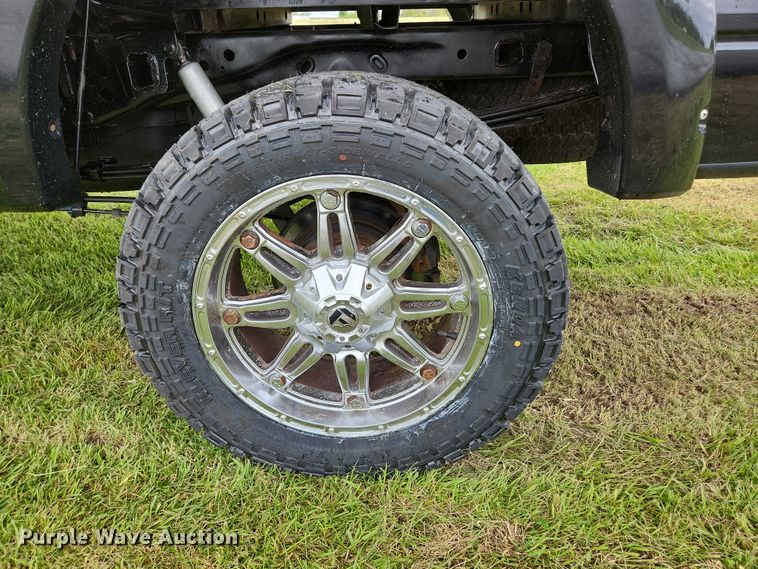 image for item JM9128 2011 Ford F150  SuperCrew pickup truck