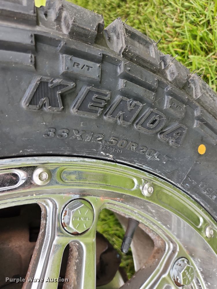 image for item JM9128 2011 Ford F150  SuperCrew pickup truck