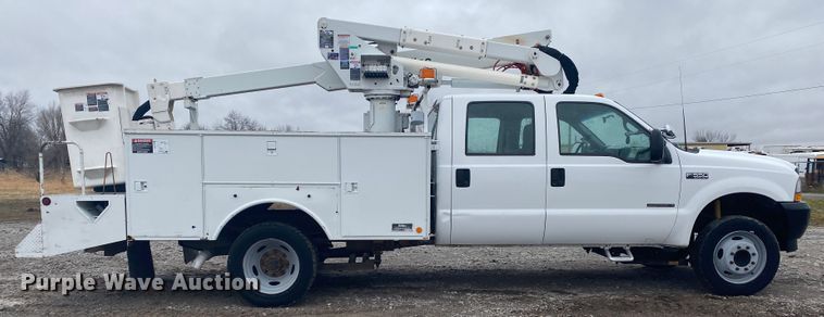 image for item JN9245 2002 Ford F550  bucket truck