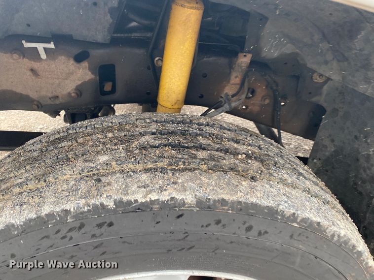 image for item JN9245 2002 Ford F550  bucket truck