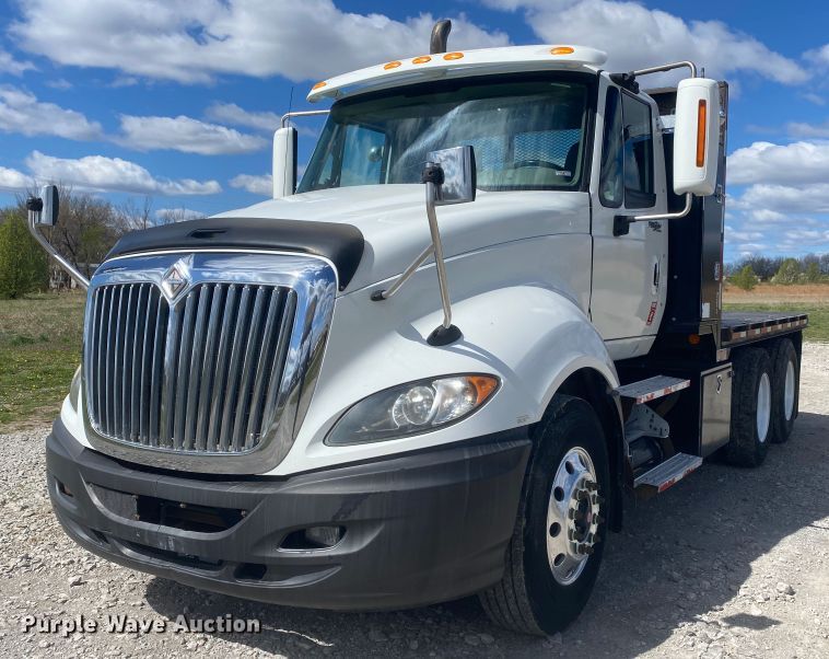 image for item JN9277 2009 International ProStar  flatbed truck