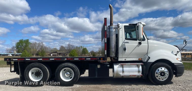 image for item JN9277 2009 International ProStar  flatbed truck