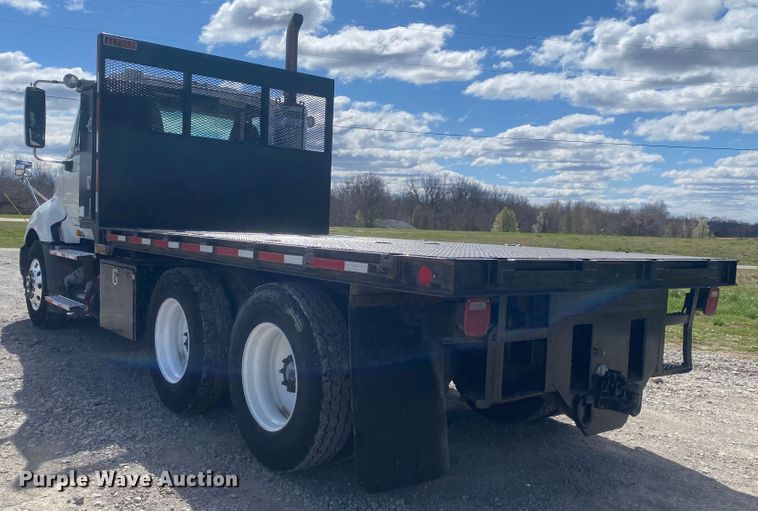 image for item JN9277 2009 International ProStar  flatbed truck