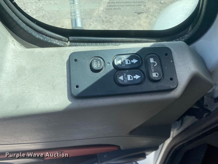 image for item JN9277 2009 International ProStar  flatbed truck