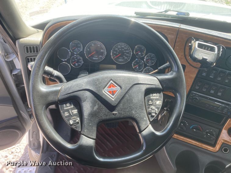 image for item JN9277 2009 International ProStar  flatbed truck