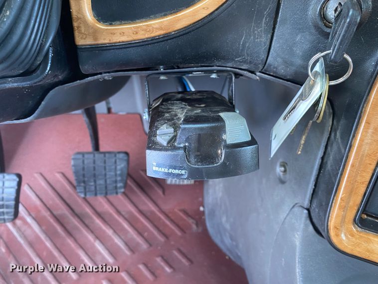 image for item JN9277 2009 International ProStar  flatbed truck