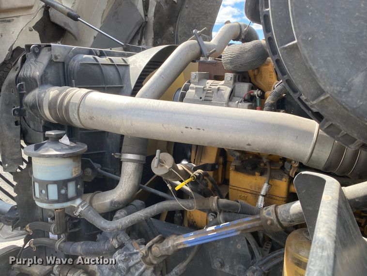 image for item JN9277 2009 International ProStar  flatbed truck