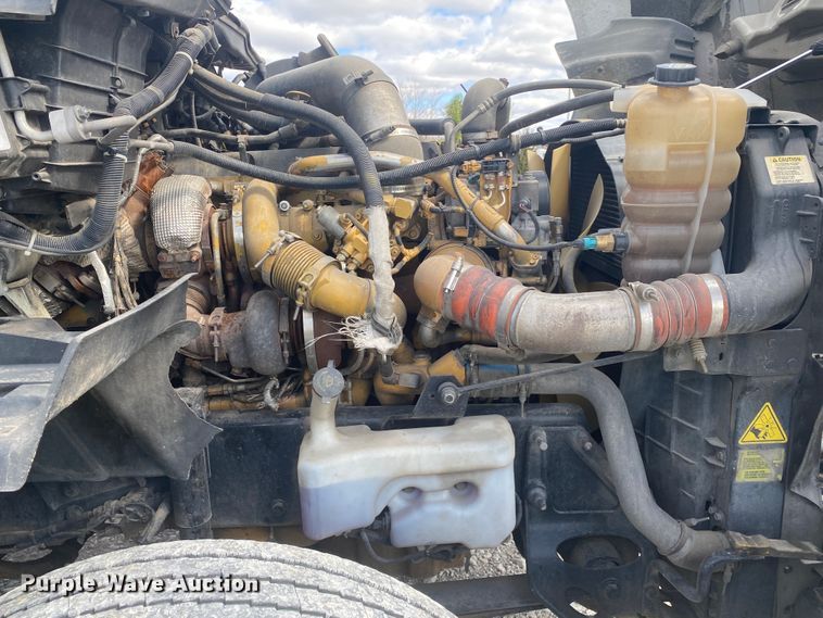 image for item JN9277 2009 International ProStar  flatbed truck