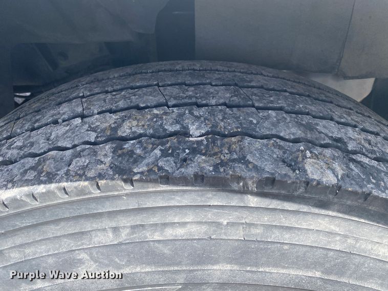 image for item JN9277 2009 International ProStar  flatbed truck