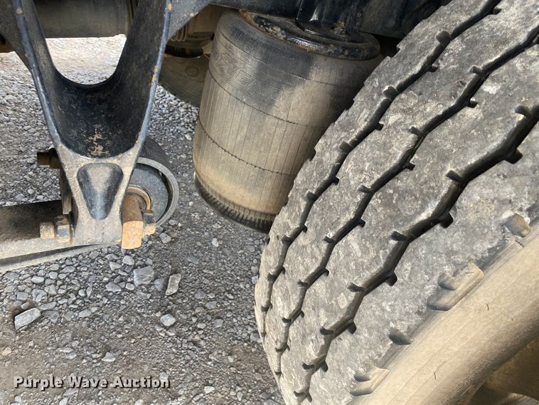 image for item JN9277 2009 International ProStar  flatbed truck