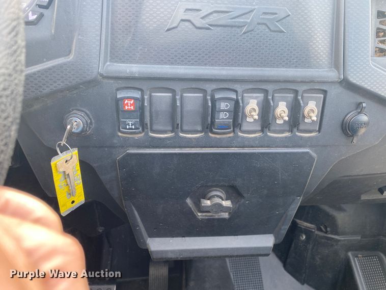 image for item JN9296 2019 Polaris RZR Turbo  utility vehicle