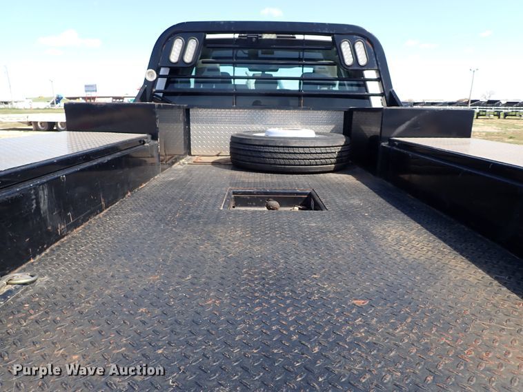 image for item JO9543 2019 Ford F550  SuperCab flatbed truck