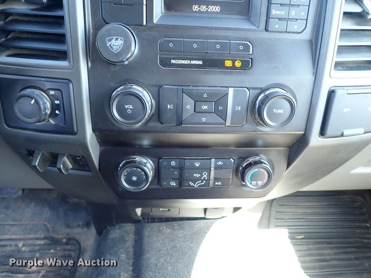 image for item JO9543 2019 Ford F550  SuperCab flatbed truck