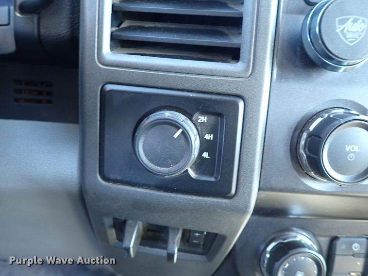 image for item JO9543 2019 Ford F550  SuperCab flatbed truck