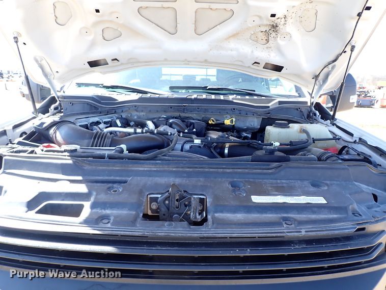 image for item JO9543 2019 Ford F550  SuperCab flatbed truck