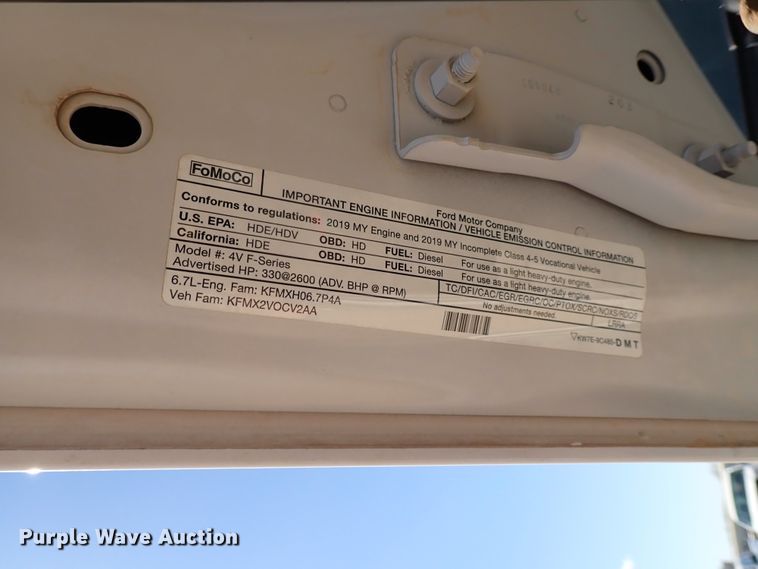 image for item JO9543 2019 Ford F550  SuperCab flatbed truck