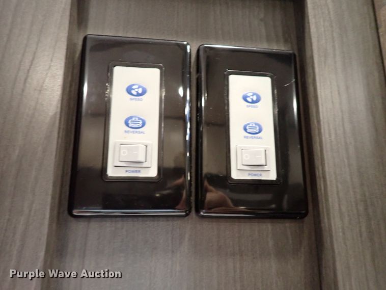 image for item JO9675 2022 Genesis Supreme 40CRXL  toy hauler camper