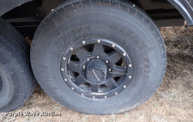 image for item JO9675 2022 Genesis Supreme 40CRXL  toy hauler camper