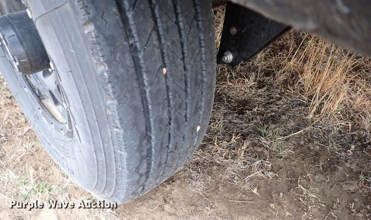 image for item JO9675 2022 Genesis Supreme 40CRXL  toy hauler camper