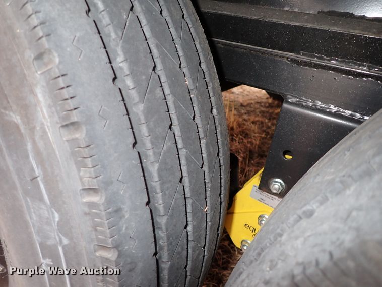 image for item JO9675 2022 Genesis Supreme 40CRXL  toy hauler camper