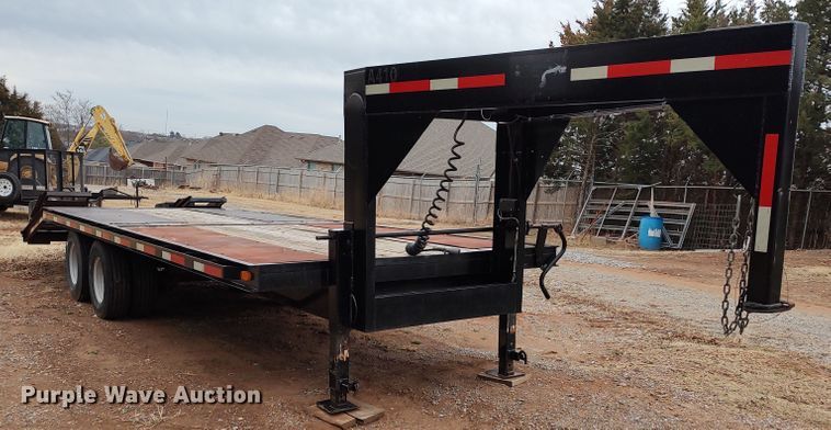 image for item JO9681 1989  Shop built equipment trailer