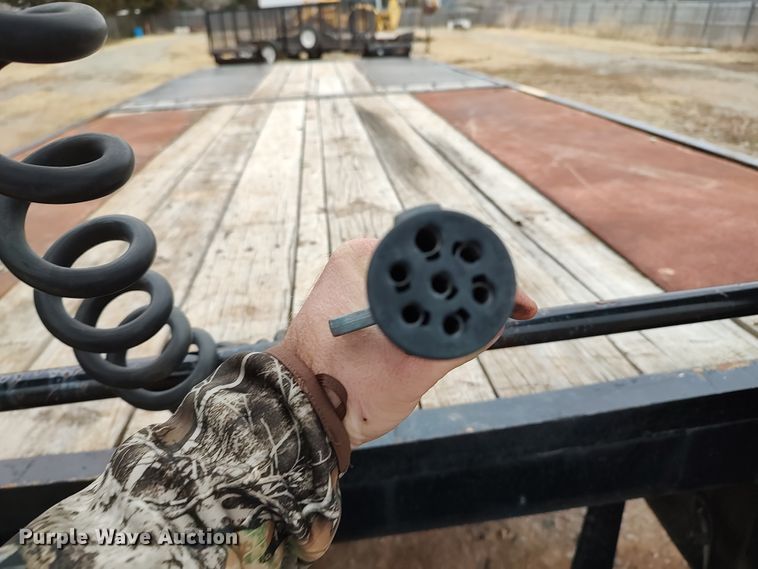 image for item JO9681 1989  Shop built equipment trailer