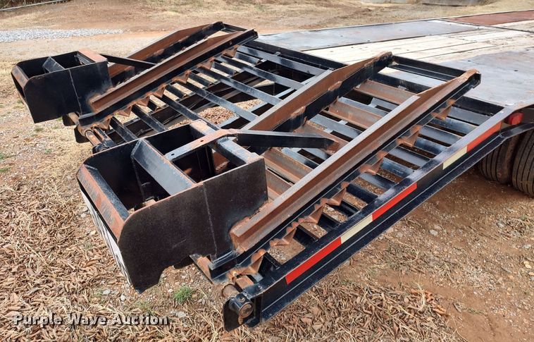 image for item JO9681 1989  Shop built equipment trailer