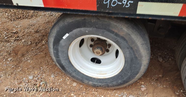 image for item JO9681 1989  Shop built equipment trailer