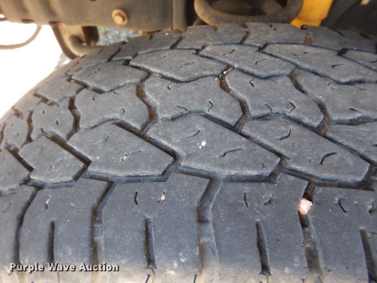 image for item JS9550 2009 Ford E350 Super Duty  shuttle bus