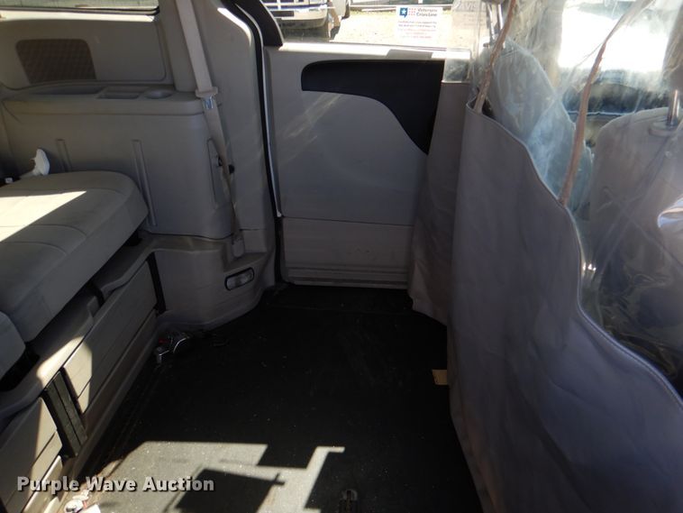 image for item JS9553 2013 Dodge Grand Caravan  handicap accessible van