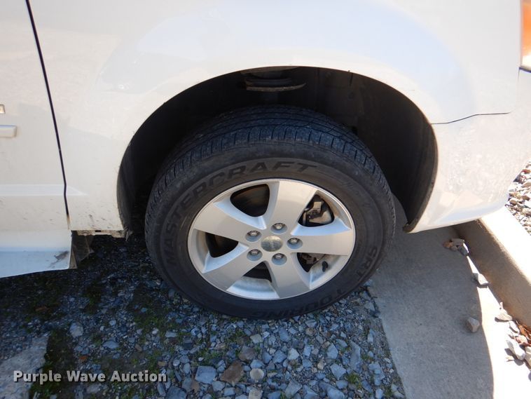 image for item JS9554 2013 Dodge Grand Caravan  handicap accessible van