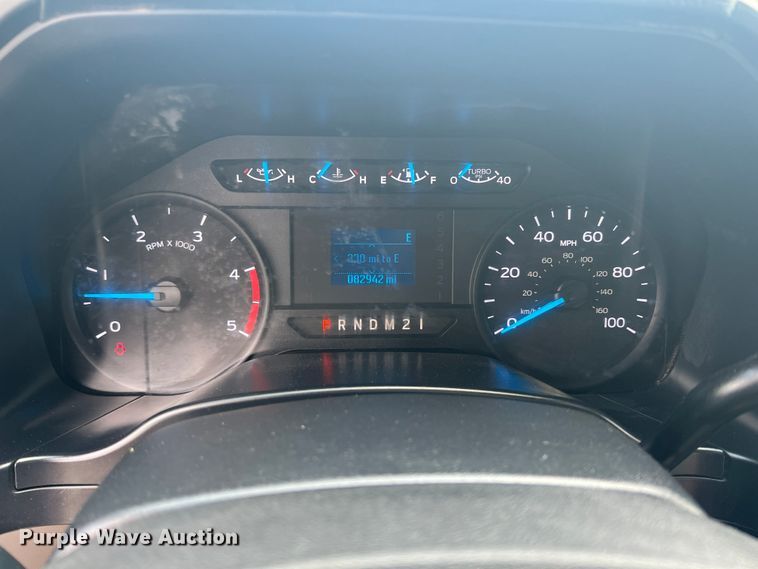 image for item JU9191 2017 Ford F550 Super Duty XL  flatbed truck