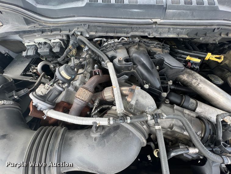 image for item JU9191 2017 Ford F550 Super Duty XL  flatbed truck