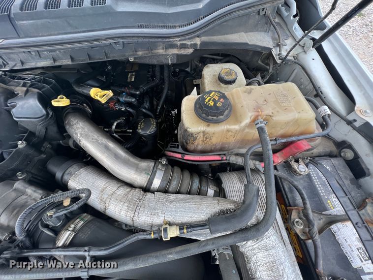 image for item JU9191 2017 Ford F550 Super Duty XL  flatbed truck