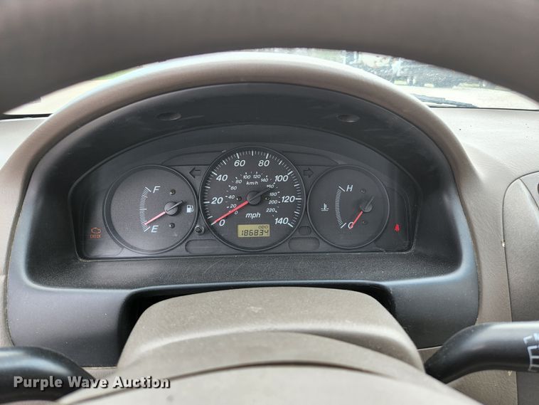 image for item KE9738 2002 Mazda Protege