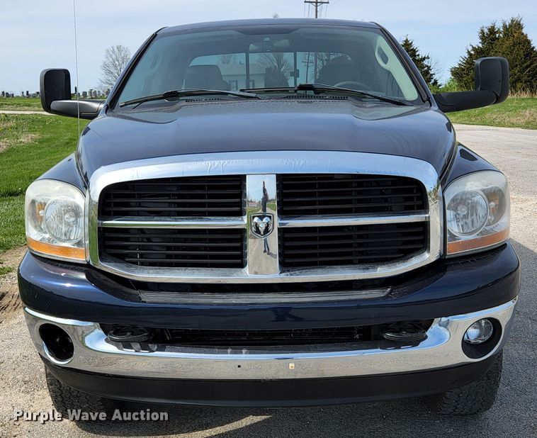 image for item KE9763 2006 Dodge Ram 2500  Quad Cab pickup truck